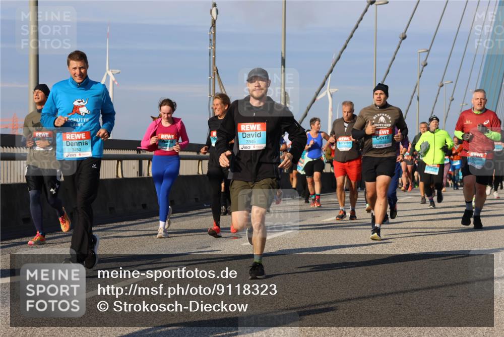 03.10.2025 - Köhlbrandbrückenlauf Strokosch-Dieckow http://msf.ph/oto/9118323 03.10.2025 09:52:26 Position 2 3450, 2345 meine-sportfotos.de