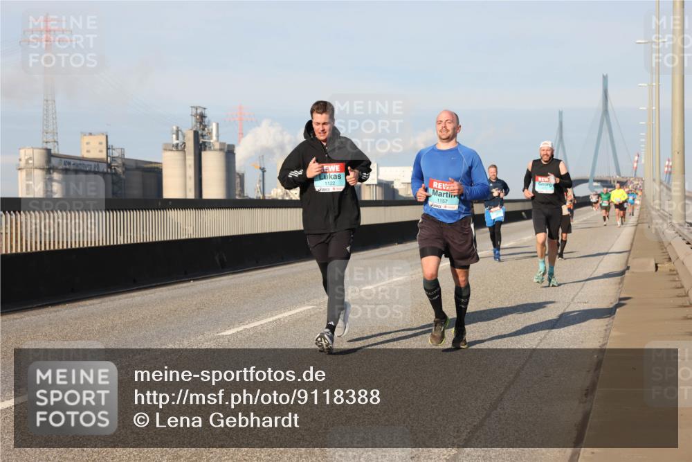 03.10.2025 - Köhlbrandbrückenlauf Lena Gebhardt http://msf.ph/oto/9118388 03.10.2025 09:44:46 Position 2 1122, 1157 meine-sportfotos.de