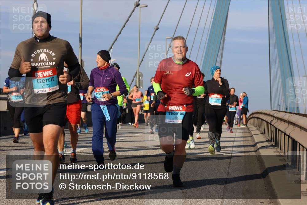 03.10.2025 - Köhlbrandbrückenlauf Strokosch-Dieckow http://msf.ph/oto/9118568 03.10.2025 09:52:29 Position 2 150, 2172, 28, 2800 meine-sportfotos.de