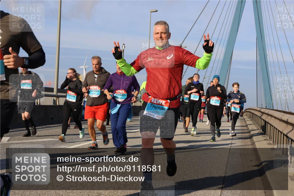 03.10.2025 - Köhlbrandbrückenlauf Strokosch-Dieckow http://msf.ph/oto/9118581 03.10.2025 09:52:31 Position 2 1941, 2886, 2800 meine-sportfotos.de