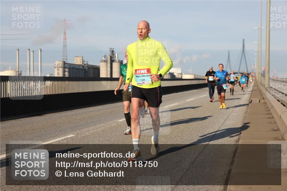 03.10.2025 - Köhlbrandbrückenlauf Lena Gebhardt http://msf.ph/oto/9118750 03.10.2025 09:45:00 Position 2 1168 meine-sportfotos.de