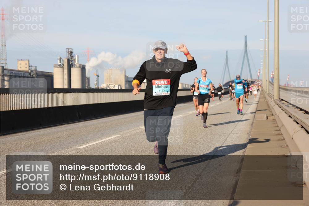 03.10.2025 - Köhlbrandbrückenlauf Lena Gebhardt http://msf.ph/oto/9118908 03.10.2025 09:45:04 Position 2 1133 meine-sportfotos.de