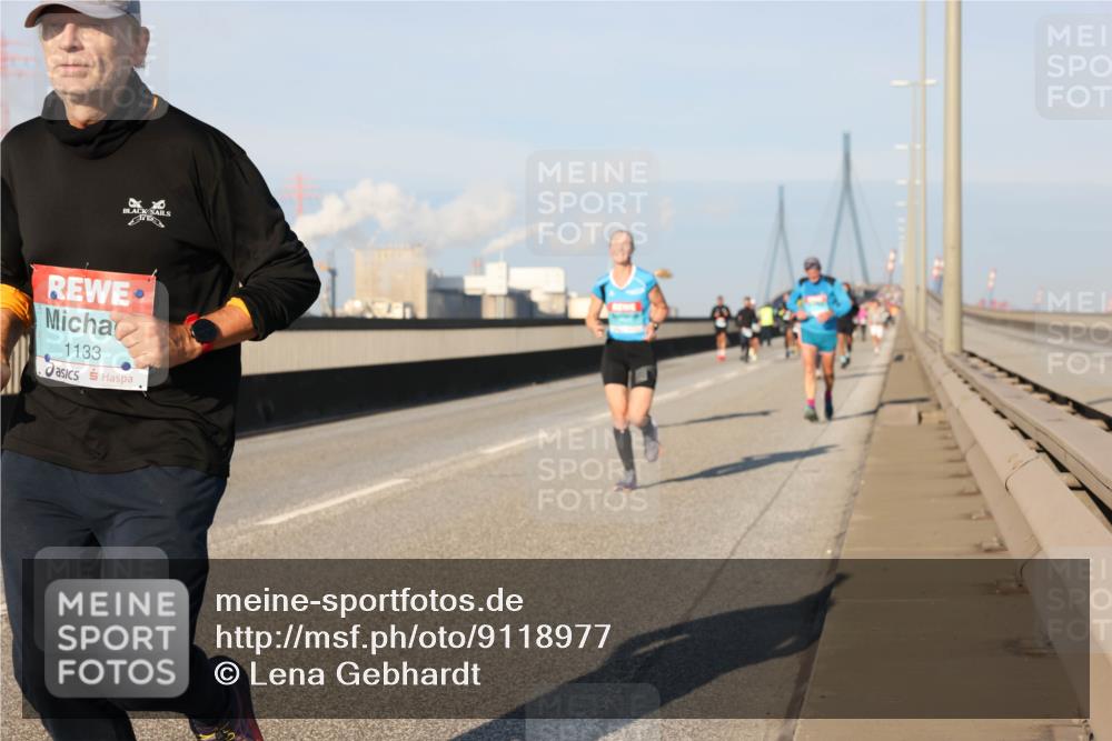 03.10.2025 - Köhlbrandbrückenlauf Lena Gebhardt http://msf.ph/oto/9118977 03.10.2025 09:45:05 Position 2 1715, 1133 meine-sportfotos.de