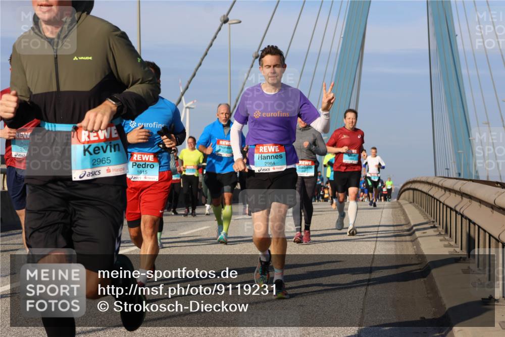 03.10.2025 - Köhlbrandbrückenlauf Strokosch-Dieckow http://msf.ph/oto/9119231 03.10.2025 09:53:02 Position 2 376, 2965, 1815, 2984 meine-sportfotos.de