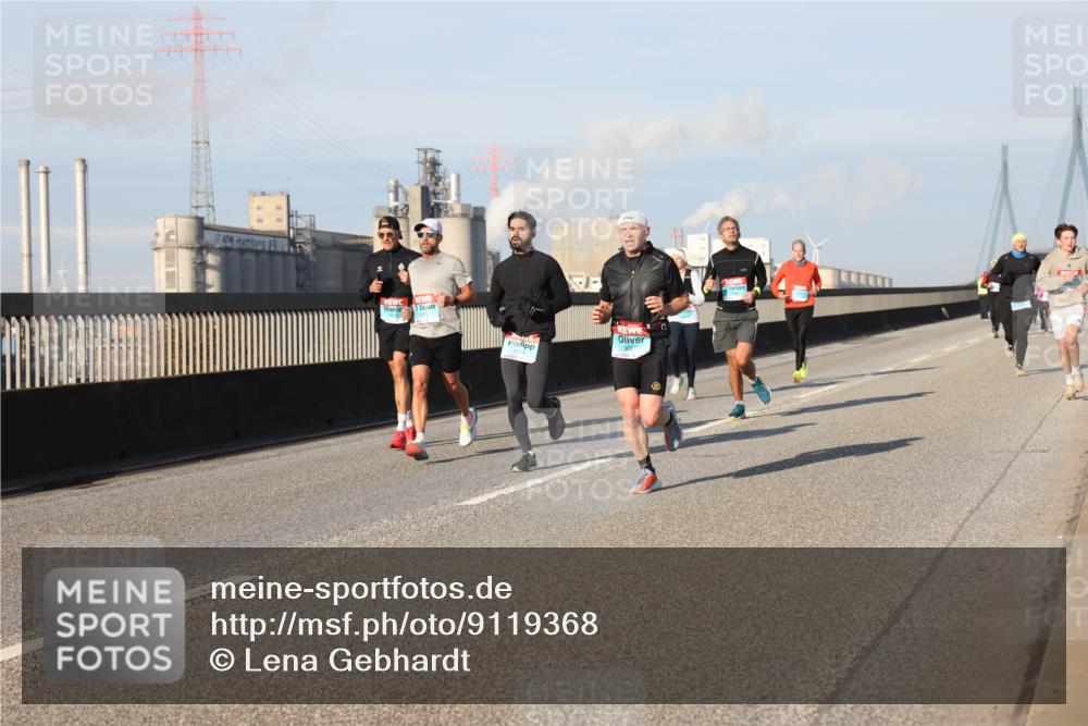 03.10.2025 - Köhlbrandbrückenlauf Lena Gebhardt http://msf.ph/oto/9119368 03.10.2025 09:45:17 Position 2 1279, 3091 meine-sportfotos.de