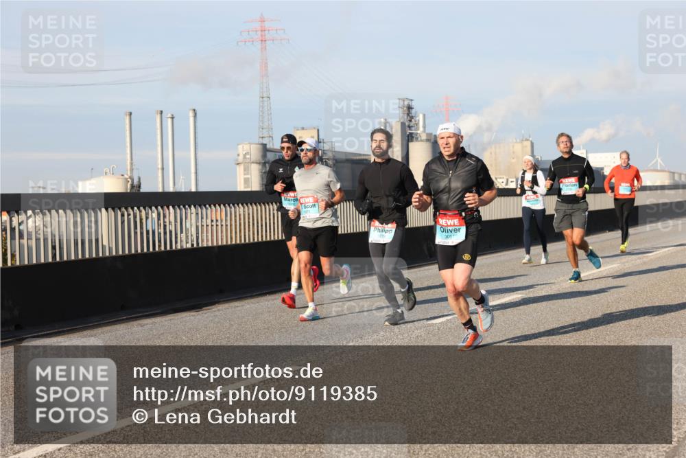 03.10.2025 - Köhlbrandbrückenlauf Lena Gebhardt http://msf.ph/oto/9119385 03.10.2025 09:45:18 Position 2 3091 meine-sportfotos.de