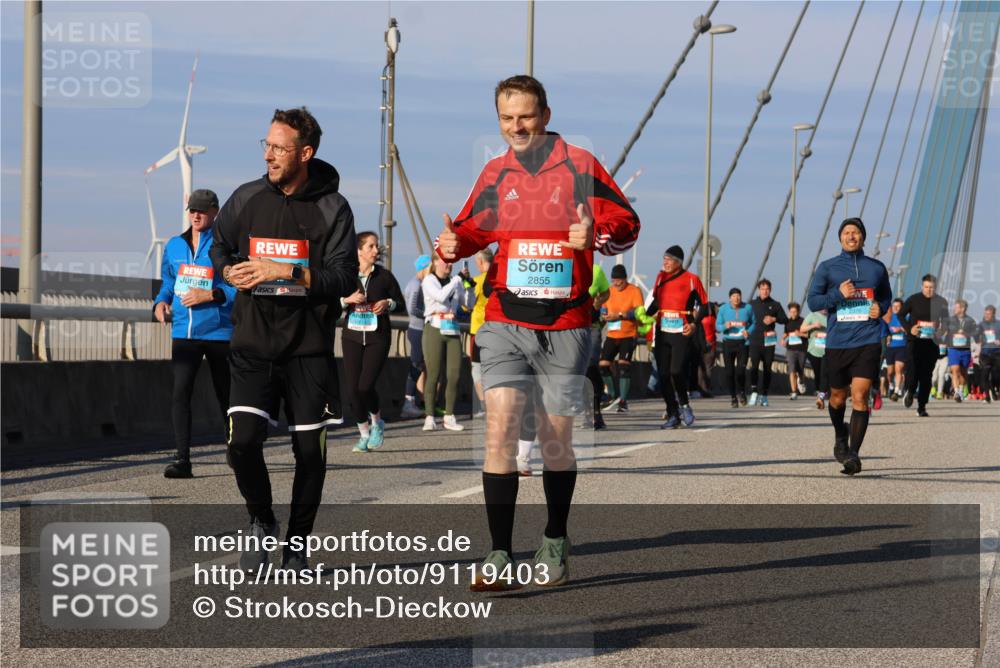 03.10.2025 - Köhlbrandbrückenlauf Strokosch-Dieckow http://msf.ph/oto/9119403 03.10.2025 09:53:17 Position 2 2855, 2376 meine-sportfotos.de