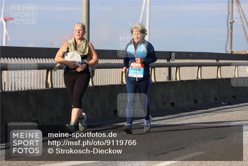 03.10.2025 - Köhlbrandbrückenlauf Strokosch-Dieckow http://msf.ph/oto/9119766 03.10.2025 09:53:58 Position 2 3570 meine-sportfotos.de