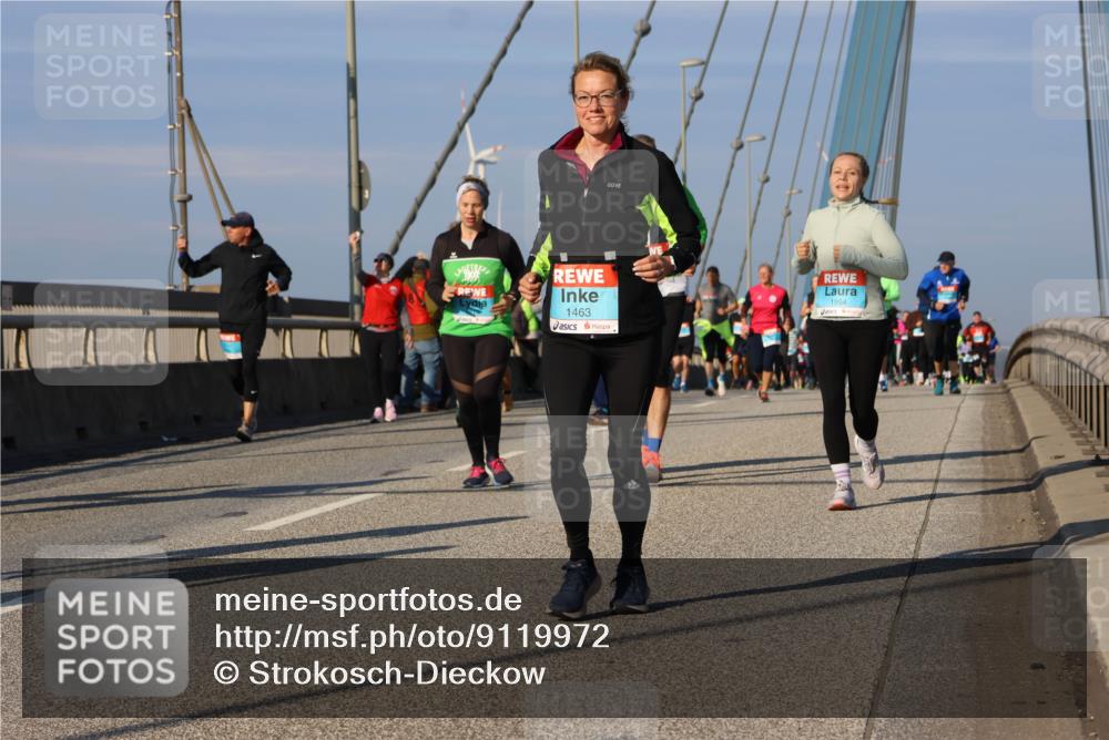 03.10.2025 - Köhlbrandbrückenlauf Strokosch-Dieckow http://msf.ph/oto/9119972 03.10.2025 09:54:17 Position 2 1463, 1954 meine-sportfotos.de
