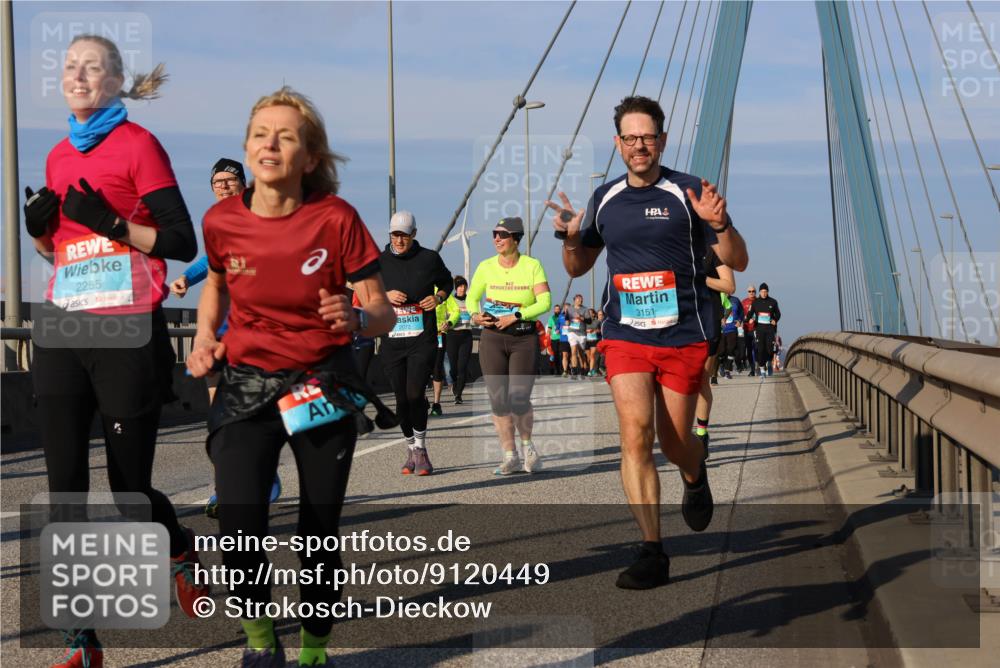 03.10.2025 - Köhlbrandbrückenlauf Strokosch-Dieckow http://msf.ph/oto/9120449 03.10.2025 09:55:12 Position 2 2255, 2072, 3151 meine-sportfotos.de