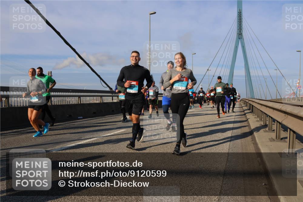 03.10.2025 - Köhlbrandbrückenlauf Strokosch-Dieckow http://msf.ph/oto/9120599 03.10.2025 09:55:31 Position 2 3772 meine-sportfotos.de