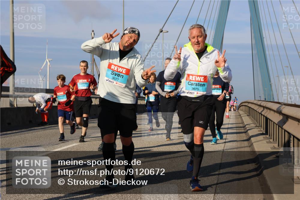 03.10.2025 - Köhlbrandbrückenlauf Strokosch-Dieckow http://msf.ph/oto/9120672 03.10.2025 09:55:37 Position 2 3677, 3669, 2141, 2139, 3675, 045 meine-sportfotos.de