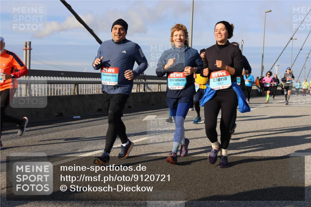 03.10.2025 - Köhlbrandbrückenlauf Strokosch-Dieckow http://msf.ph/oto/9120721 03.10.2025 09:55:42 Position 2 2140, 2078, 1147, 200 meine-sportfotos.de