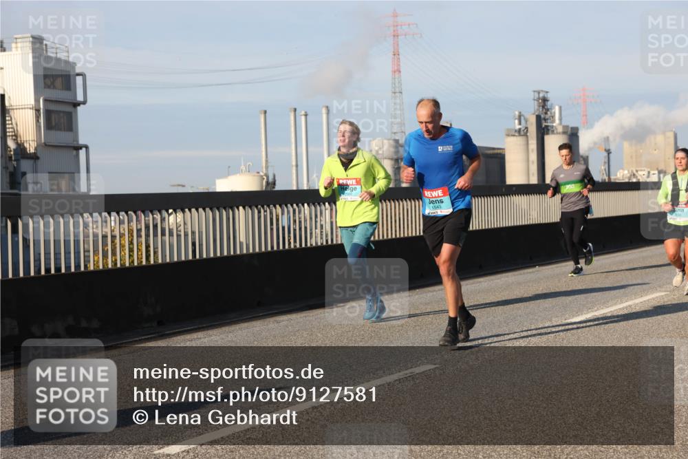 03.10.2025 - Köhlbrandbrückenlauf Lena Gebhardt http://msf.ph/oto/9127581 03.10.2025 09:47:27 Position 2 1543 meine-sportfotos.de