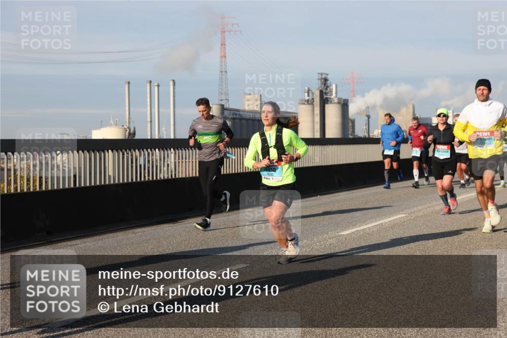 03.10.2025 - Köhlbrandbrückenlauf Lena Gebhardt http://msf.ph/oto/9127610 03.10.2025 09:47:29 Position 2 1836, 1353 meine-sportfotos.de