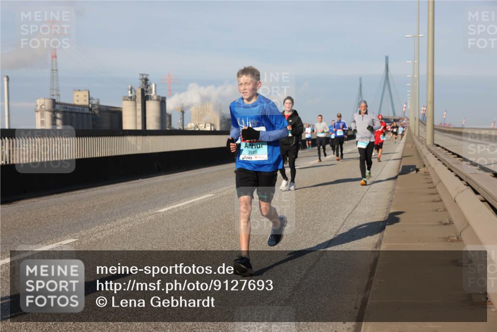 03.10.2025 - Köhlbrandbrückenlauf Lena Gebhardt http://msf.ph/oto/9127693 03.10.2025 09:47:35 Position 2 2920 meine-sportfotos.de