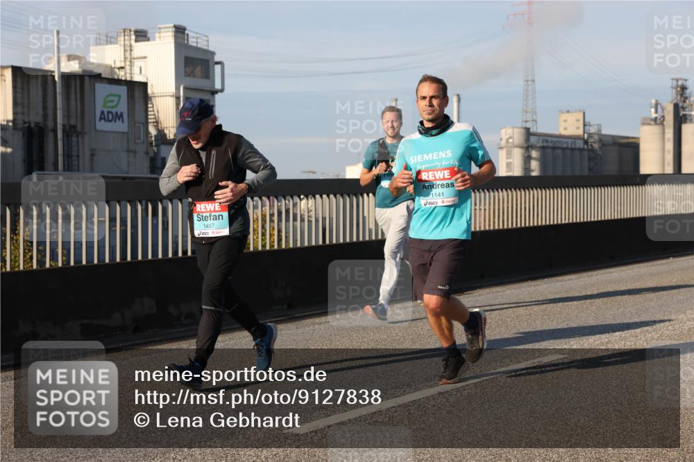 03.10.2025 - Köhlbrandbrückenlauf Lena Gebhardt http://msf.ph/oto/9127838 03.10.2025 09:47:40 Position 2 1457, 1141 meine-sportfotos.de