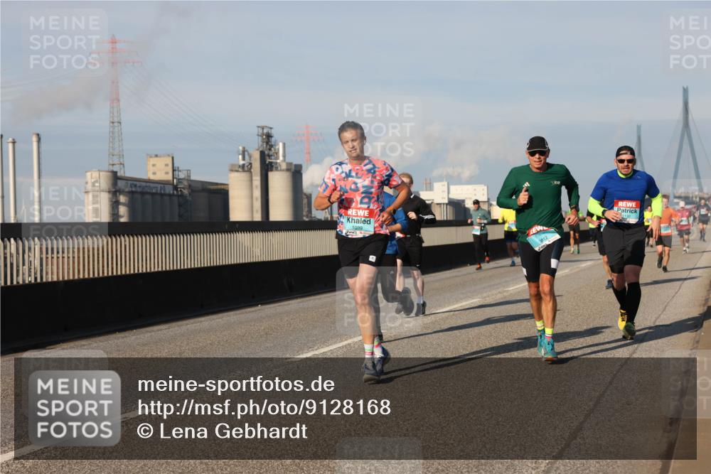 03.10.2025 - Köhlbrandbrückenlauf Lena Gebhardt http://msf.ph/oto/9128168 03.10.2025 09:48:05 Position 2 1039, 1132 meine-sportfotos.de