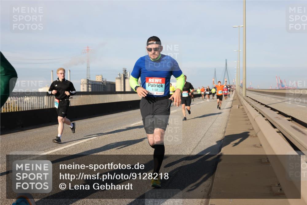 03.10.2025 - Köhlbrandbrückenlauf Lena Gebhardt http://msf.ph/oto/9128218 03.10.2025 09:48:07 Position 2 1132 meine-sportfotos.de