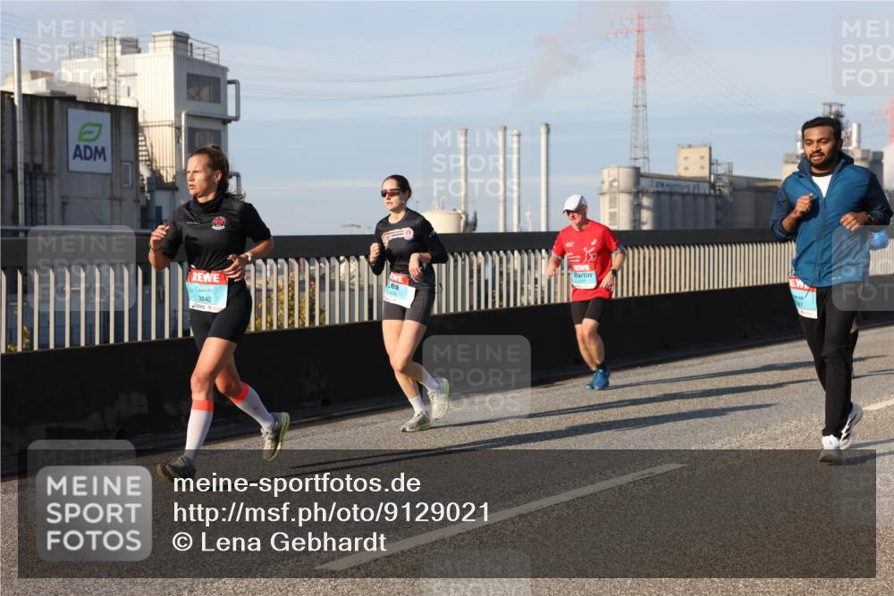 03.10.2025 - Köhlbrandbrückenlauf Lena Gebhardt http://msf.ph/oto/9129021 03.10.2025 09:48:37 Position 2 3842 meine-sportfotos.de