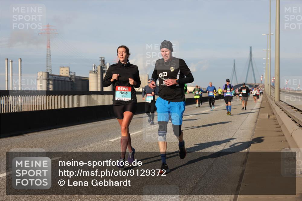 03.10.2025 - Köhlbrandbrückenlauf Lena Gebhardt http://msf.ph/oto/9129372 03.10.2025 09:48:51 Position 2 1152 meine-sportfotos.de