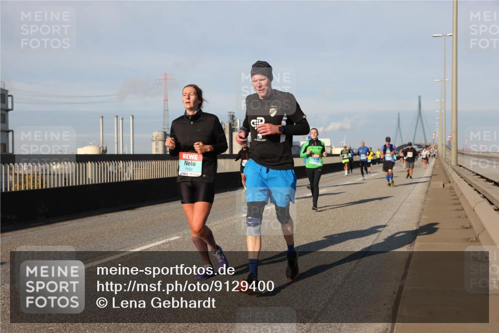 03.10.2025 - Köhlbrandbrückenlauf Lena Gebhardt http://msf.ph/oto/9129400 03.10.2025 09:48:52 Position 2 1152 meine-sportfotos.de