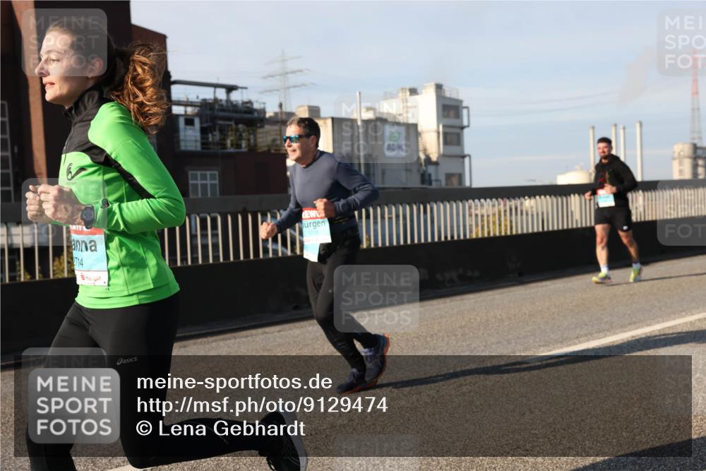03.10.2025 - Köhlbrandbrückenlauf Lena Gebhardt http://msf.ph/oto/9129474 03.10.2025 09:48:55 Position 2 2714 meine-sportfotos.de