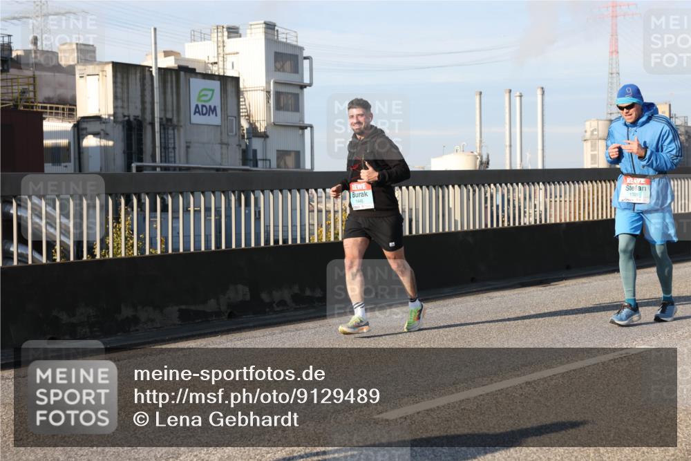 03.10.2025 - Köhlbrandbrückenlauf Lena Gebhardt http://msf.ph/oto/9129489 03.10.2025 09:48:56 Position 2 1445, 1328 meine-sportfotos.de