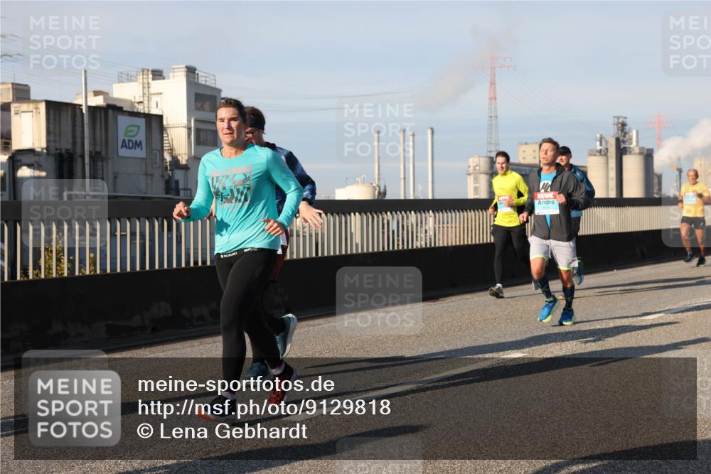 03.10.2025 - Köhlbrandbrückenlauf Lena Gebhardt http://msf.ph/oto/9129818 03.10.2025 09:49:08 Position 2  meine-sportfotos.de