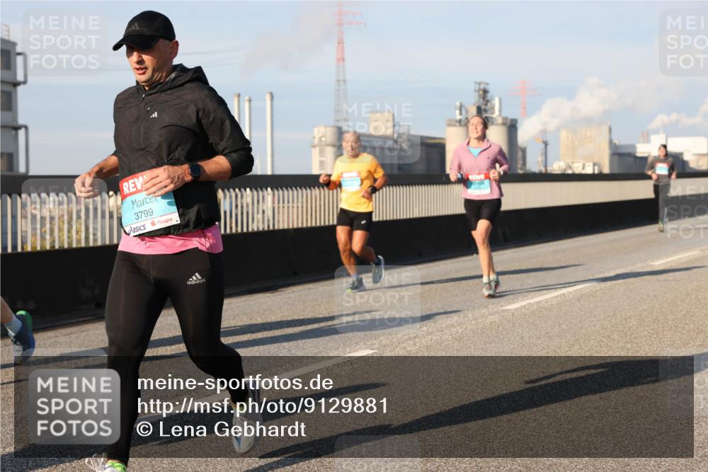 03.10.2025 - Köhlbrandbrückenlauf Lena Gebhardt http://msf.ph/oto/9129881 03.10.2025 09:49:11 Position 2 3799 meine-sportfotos.de