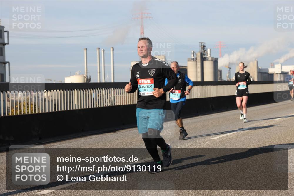 03.10.2025 - Köhlbrandbrückenlauf Lena Gebhardt http://msf.ph/oto/9130119 03.10.2025 09:49:19 Position 2 2761 meine-sportfotos.de