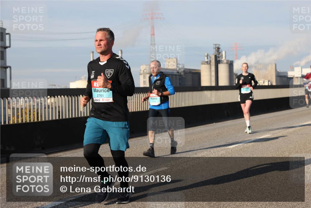 03.10.2025 - Köhlbrandbrückenlauf Lena Gebhardt http://msf.ph/oto/9130136 03.10.2025 09:49:20 Position 2 2761, 1340 meine-sportfotos.de