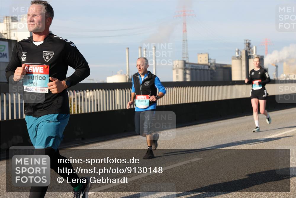 03.10.2025 - Köhlbrandbrückenlauf Lena Gebhardt http://msf.ph/oto/9130148 03.10.2025 09:49:20 Position 2 2761 meine-sportfotos.de