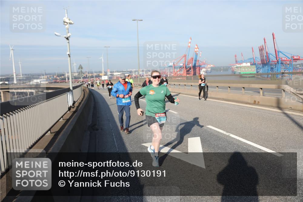 03.10.2025 - Köhlbrandbrückenlauf Yannick Fuchs http://msf.ph/oto/9130191 03.10.2025 09:02:34 Position 2  meine-sportfotos.de