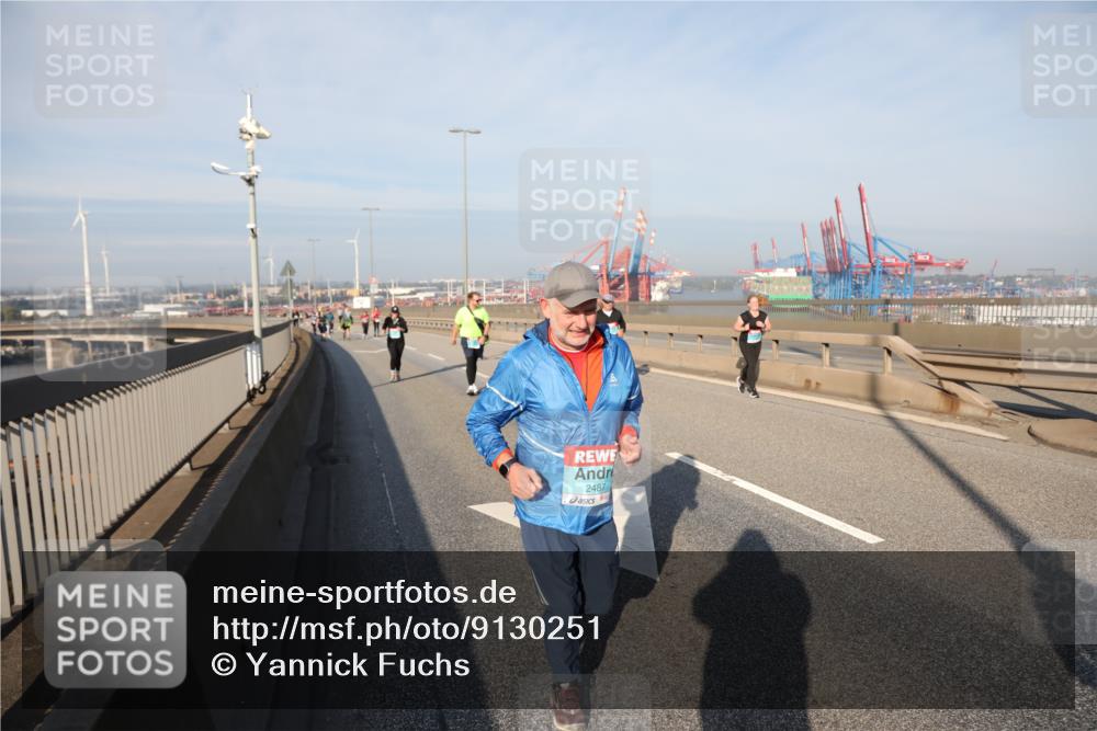 03.10.2025 - Köhlbrandbrückenlauf Yannick Fuchs http://msf.ph/oto/9130251 03.10.2025 09:02:36 Position 2 2487 meine-sportfotos.de