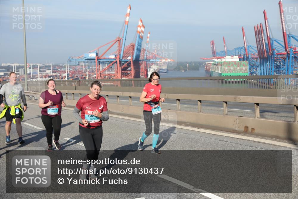 03.10.2025 - Köhlbrandbrückenlauf Yannick Fuchs http://msf.ph/oto/9130437 03.10.2025 09:02:53 Position 2 3377 meine-sportfotos.de