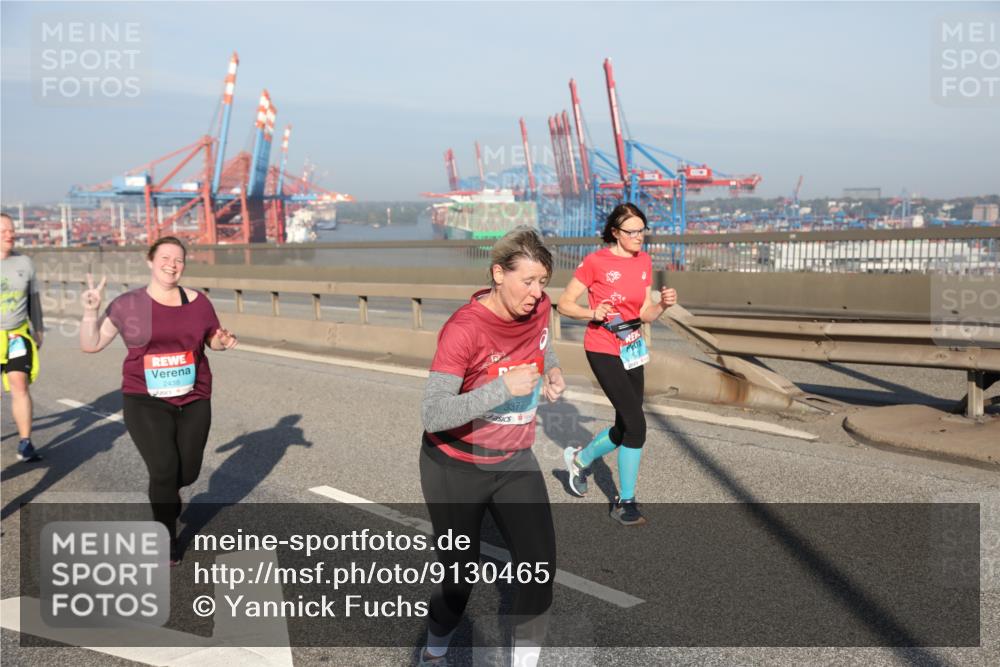 03.10.2025 - Köhlbrandbrückenlauf Yannick Fuchs http://msf.ph/oto/9130465 03.10.2025 09:02:55 Position 2 2438, 3377 meine-sportfotos.de