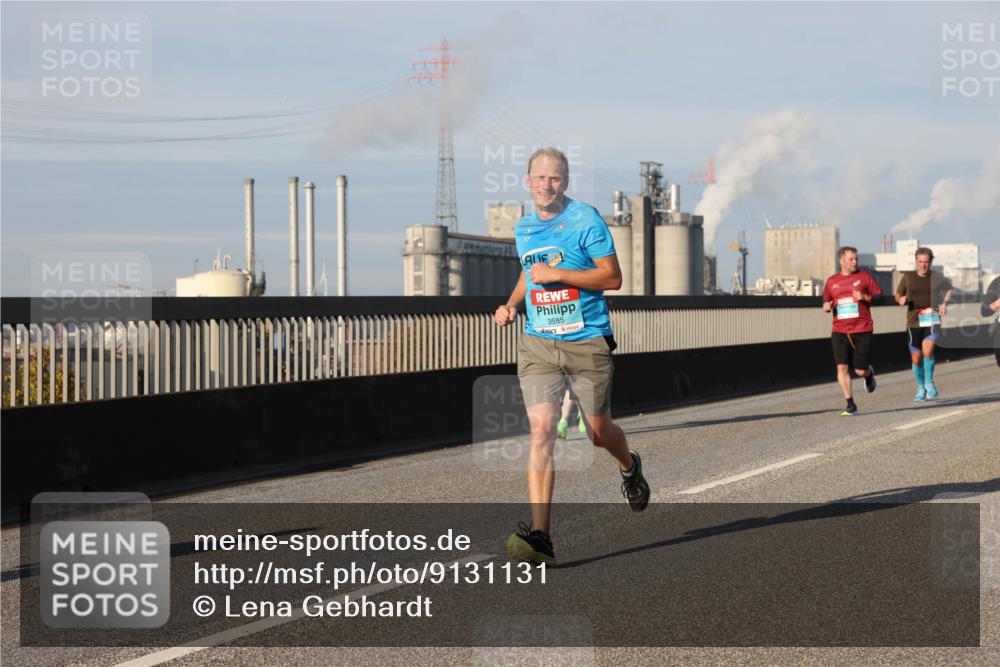 03.10.2025 - Köhlbrandbrückenlauf Lena Gebhardt http://msf.ph/oto/9131131 03.10.2025 09:49:54 Position 2 3585 meine-sportfotos.de