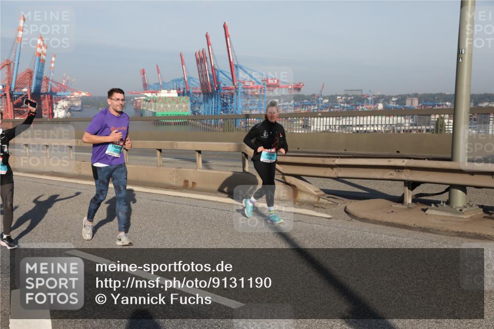 03.10.2025 - Köhlbrandbrückenlauf Yannick Fuchs http://msf.ph/oto/9131190 03.10.2025 09:03:21 Position 2 2988, 118 meine-sportfotos.de