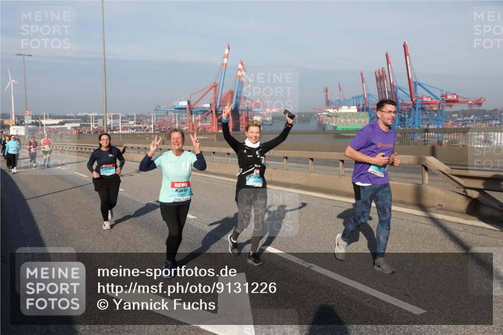 03.10.2025 - Köhlbrandbrückenlauf Yannick Fuchs http://msf.ph/oto/9131226 03.10.2025 09:03:22 Position 2 2928, 2927 meine-sportfotos.de