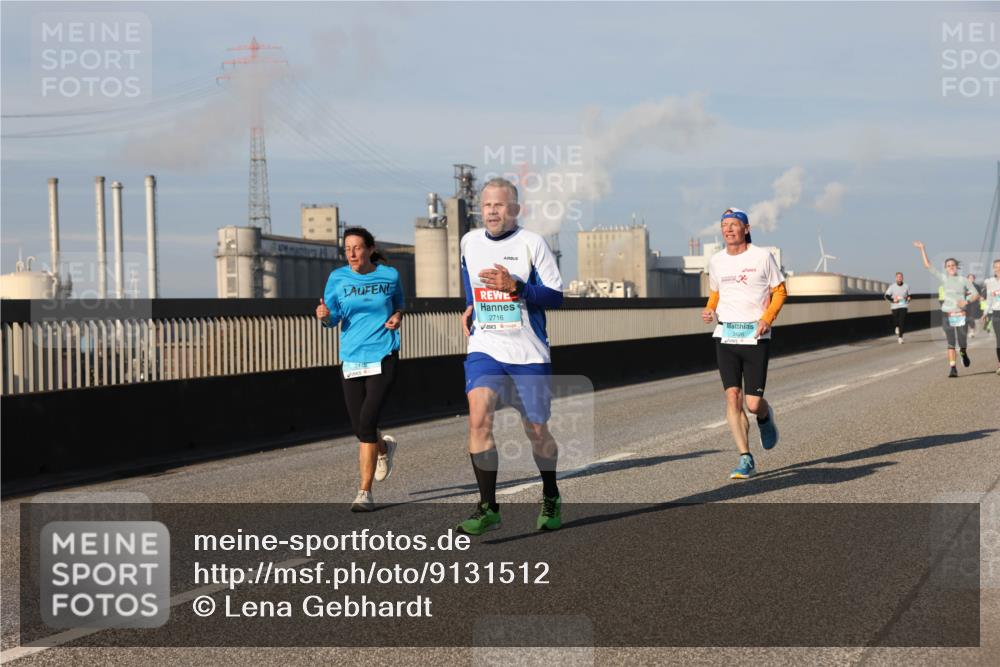 03.10.2025 - Köhlbrandbrückenlauf Lena Gebhardt http://msf.ph/oto/9131512 03.10.2025 09:50:01 Position 2 2716, 3426 meine-sportfotos.de