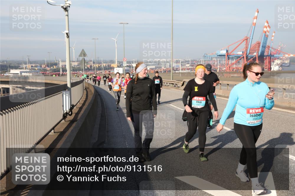 03.10.2025 - Köhlbrandbrückenlauf Yannick Fuchs http://msf.ph/oto/9131516 03.10.2025 09:03:36 Position 2 2887, 2597 meine-sportfotos.de