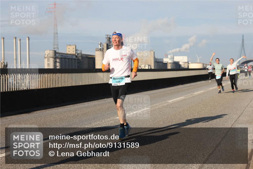 03.10.2025 - Köhlbrandbrückenlauf Lena Gebhardt http://msf.ph/oto/9131589 03.10.2025 09:50:02 Position 2 3426 meine-sportfotos.de