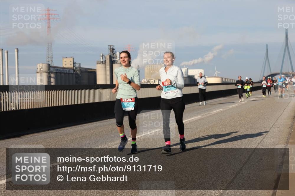 03.10.2025 - Köhlbrandbrückenlauf Lena Gebhardt http://msf.ph/oto/9131719 03.10.2025 09:50:06 Position 2 3797, 1395 meine-sportfotos.de