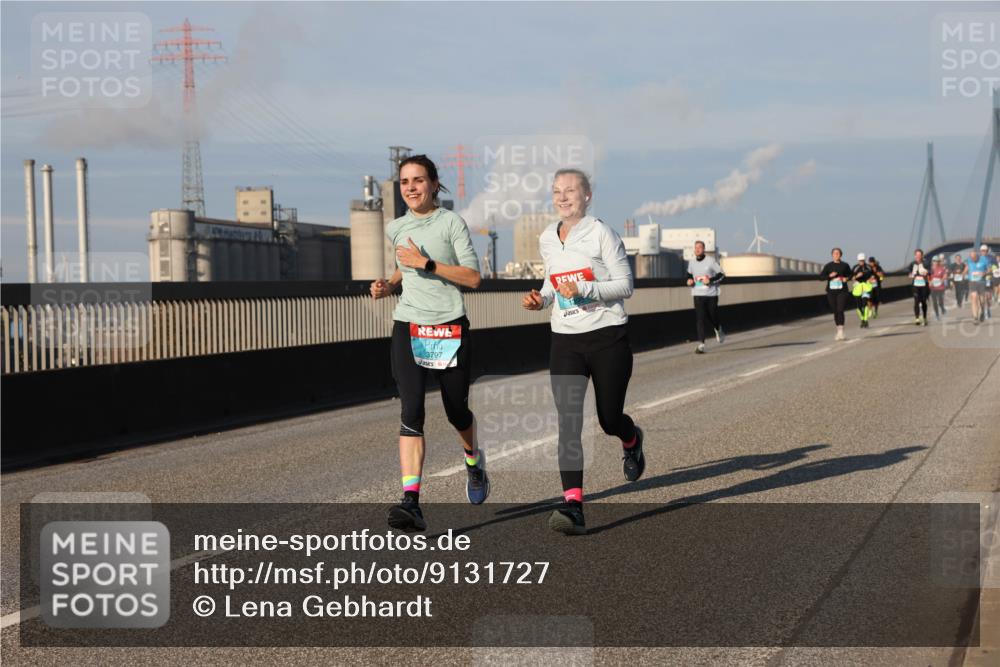 03.10.2025 - Köhlbrandbrückenlauf Lena Gebhardt http://msf.ph/oto/9131727 03.10.2025 09:50:06 Position 2 3797 meine-sportfotos.de
