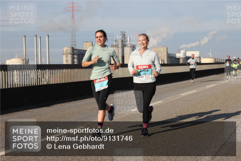 03.10.2025 - Köhlbrandbrückenlauf Lena Gebhardt http://msf.ph/oto/9131746 03.10.2025 09:50:06 Position 2 3797, 1395 meine-sportfotos.de