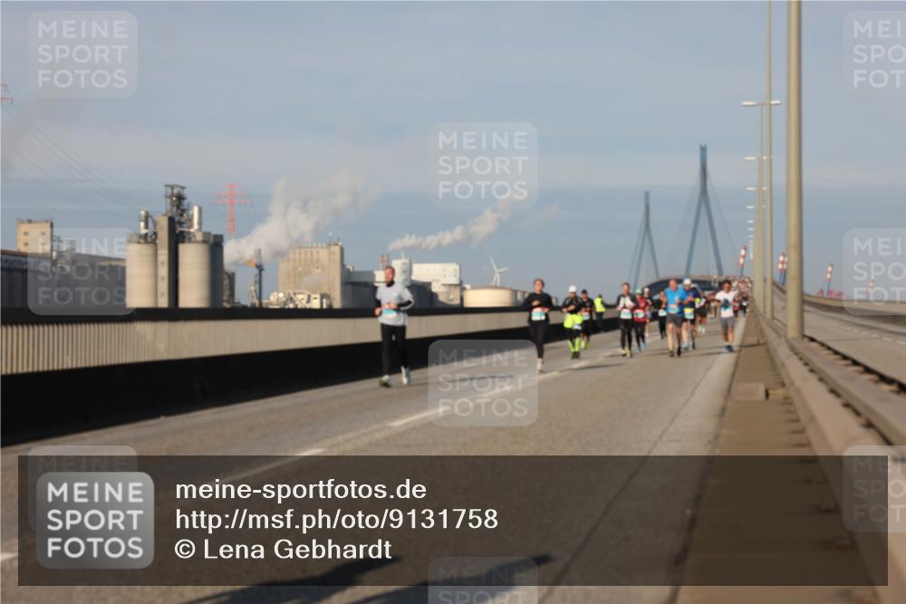 03.10.2025 - Köhlbrandbrückenlauf Lena Gebhardt http://msf.ph/oto/9131758 03.10.2025 09:50:07 Position 2  meine-sportfotos.de