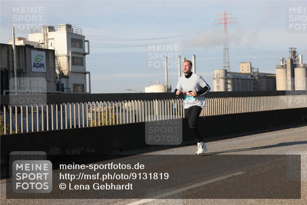 03.10.2025 - Köhlbrandbrückenlauf Lena Gebhardt http://msf.ph/oto/9131819 03.10.2025 09:50:12 Position 2 1505 meine-sportfotos.de