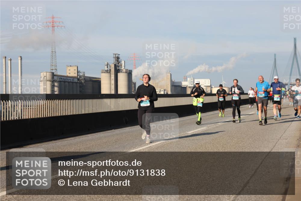 03.10.2025 - Köhlbrandbrückenlauf Lena Gebhardt http://msf.ph/oto/9131838 03.10.2025 09:50:13 Position 2  meine-sportfotos.de