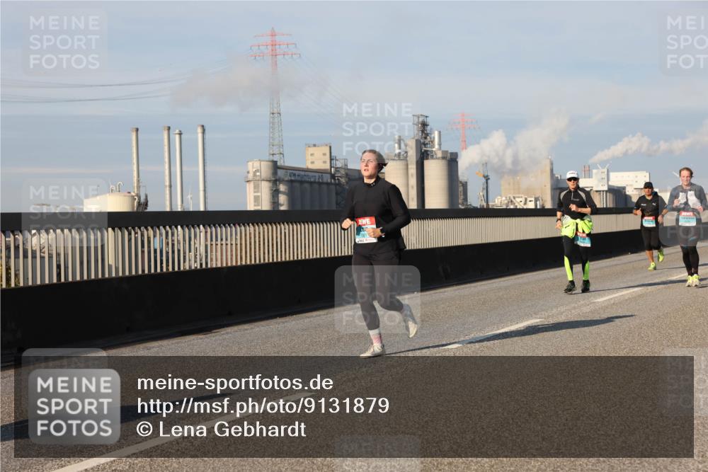 03.10.2025 - Köhlbrandbrückenlauf Lena Gebhardt http://msf.ph/oto/9131879 03.10.2025 09:50:14 Position 2  meine-sportfotos.de